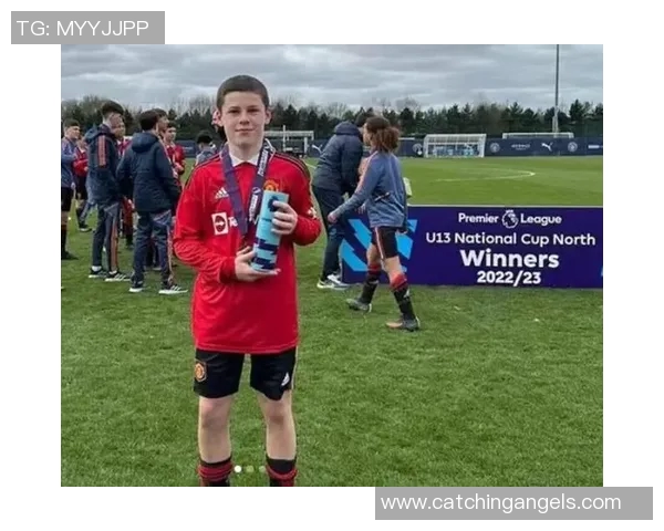 五岁男童足球明星崭露头角引发全球关注未来之星的成长之路