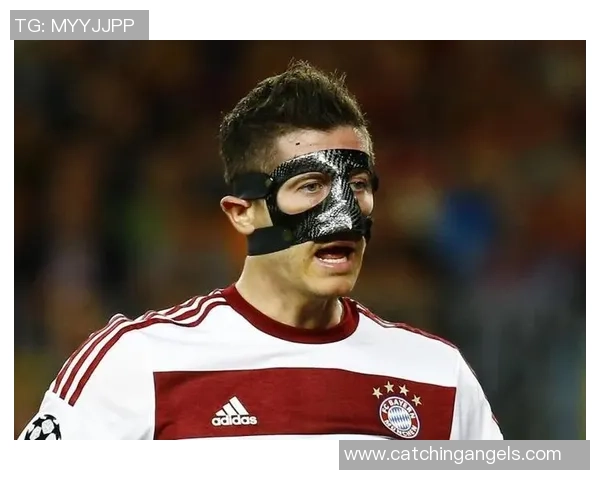 足球明星面具侠游戏评测揭秘玩法与角色魅力的完美结合